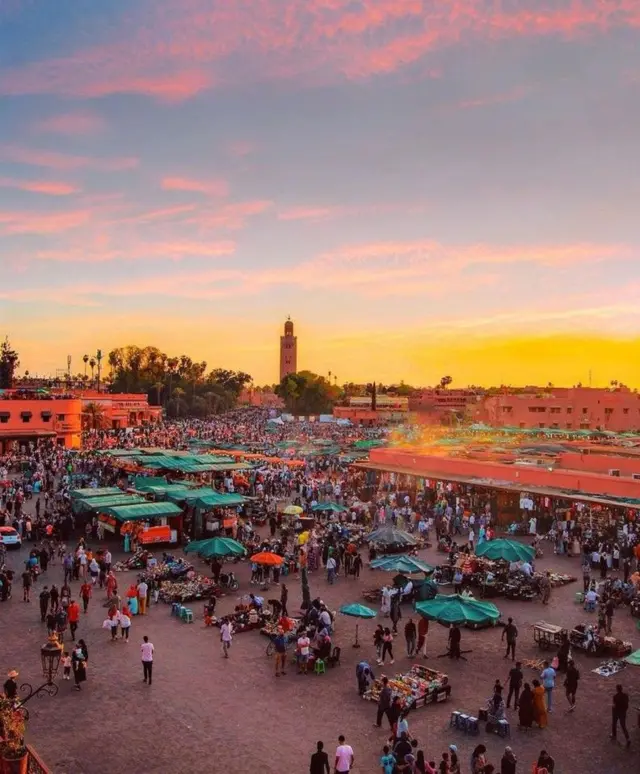 Marrakech airport transfer and private transport in Morocco